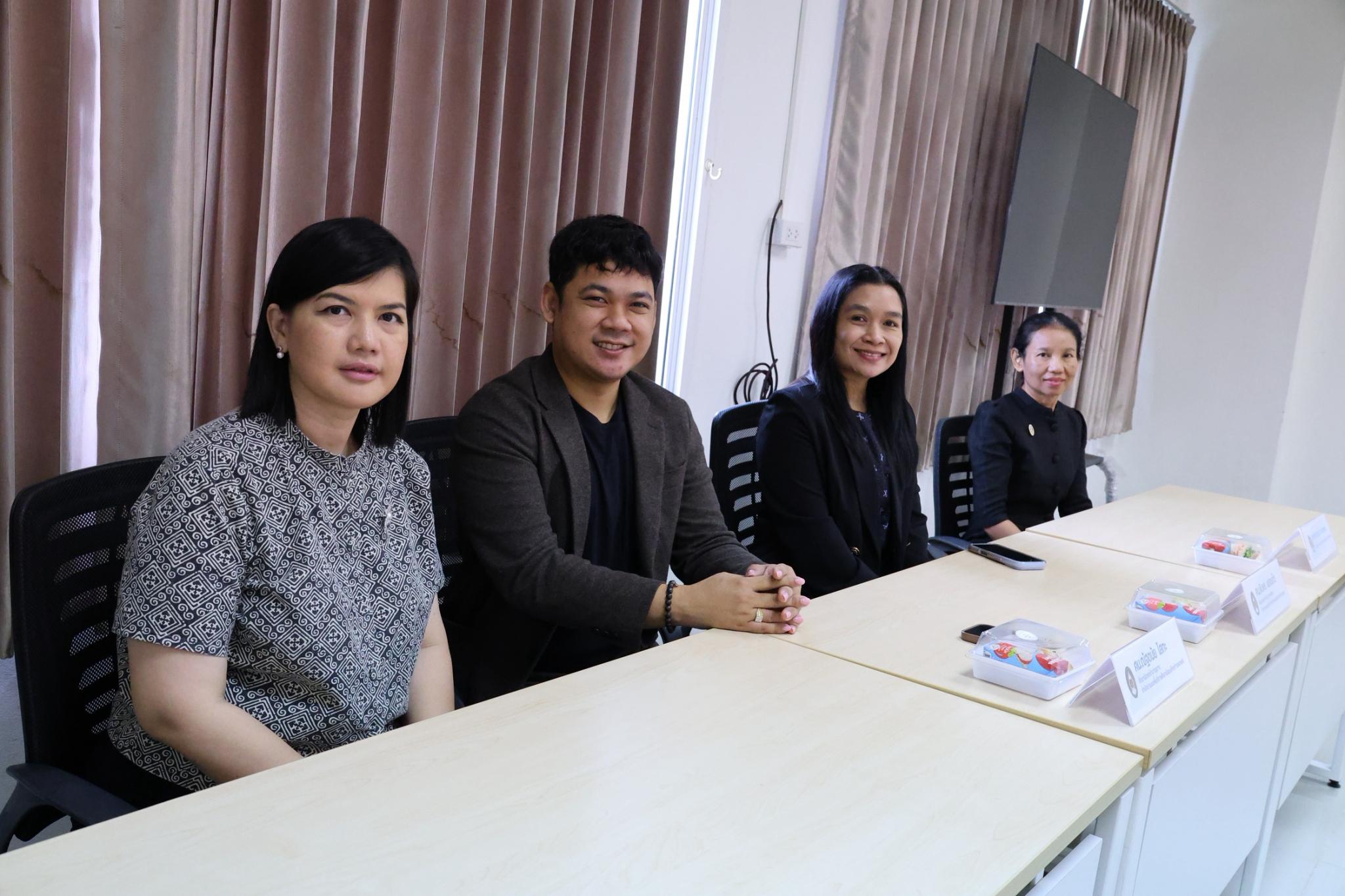 54. โครงการการผลิตสื่อการสอนด้วยนวัตกรรม AI ของครูเพื่อส่งเสริมความคิดสร้างสรรค์สำหรับผู้เรียนในยุคดิจิทัลตามบริบทของโรงเรียน ภายใต้โครงการพัฒนาคุณภาพการศึกษาและการพัฒนาท้องถิ่นโดยมีสถาบันอุดมศึกษาเป็นพี่เลี้ยงเครือข่ายเพื่อการพัฒนาอุดมศึกษา